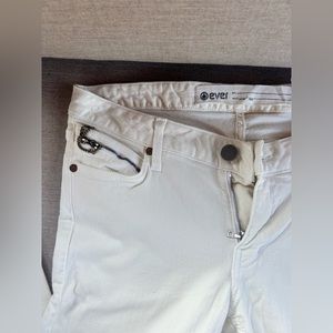 White Evereve Women’s Skinny Jeans with Zipper Pocket